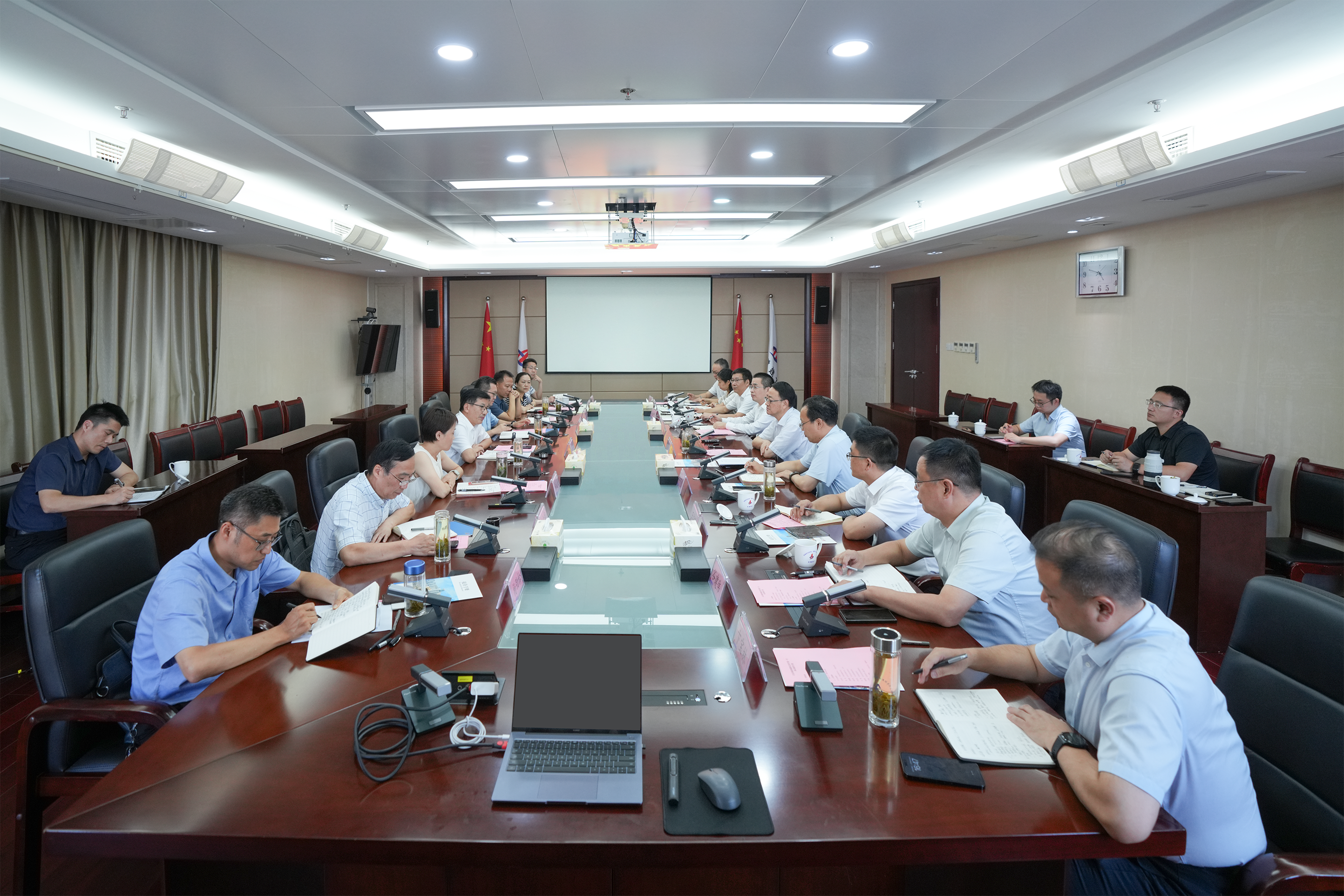 365英国上市(集团)有限公司-Official website